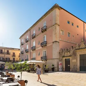 Roma Hotel